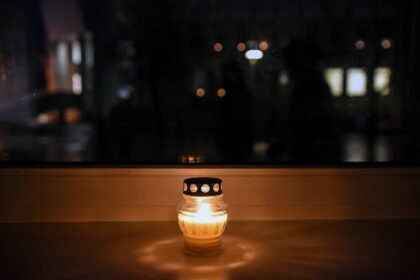 Pradėtas ikiteisminis tyrimas 33 metų moters mirties priežasčiai nustatyti.