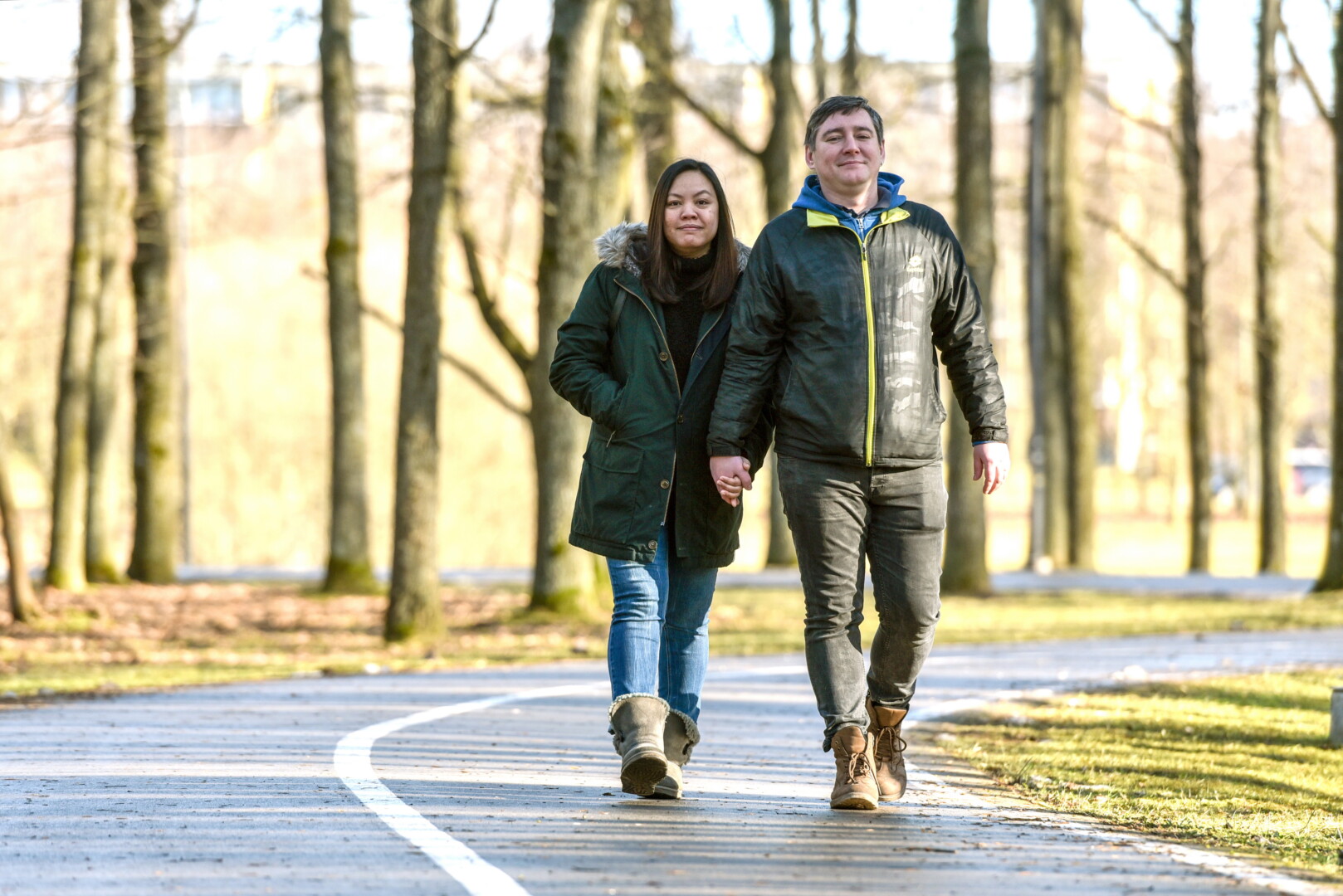 Pabėgę iš pilietinio karo draskomo Mianmaro, Liudas ir Thinzar Igariai ramybę rado Panevėžyje. G. KARTANO nuotr.