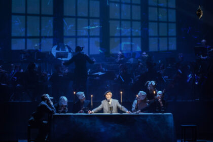 Prestižiškiausiais teatro apdovanojimais – Auksiniais scenos kryžiais po daugiau kaip dešimtmečio įvertinti ir Panevėžio kūrėjai.