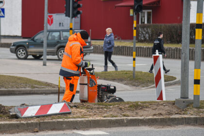 Panevėžio miesto savivaldybė informuoja, kad pradedamas antrasis Klaipėdos, Projektuotojų, Dariaus ir Girėno g. sankryžos rekonstrukcijos etapas.