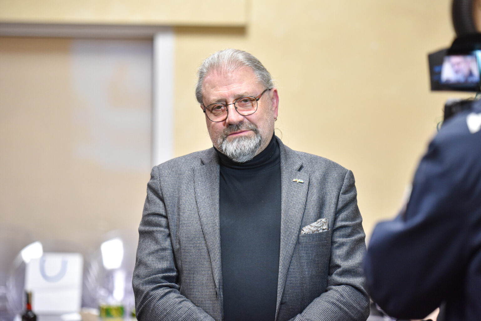 Dvi kadencijas Panevėžio vairą laikančiam nepartiniam miesto merui Ryčiui Račkauskui rinkimuose iššūkį metę oponentai ryja karčią piliulę.