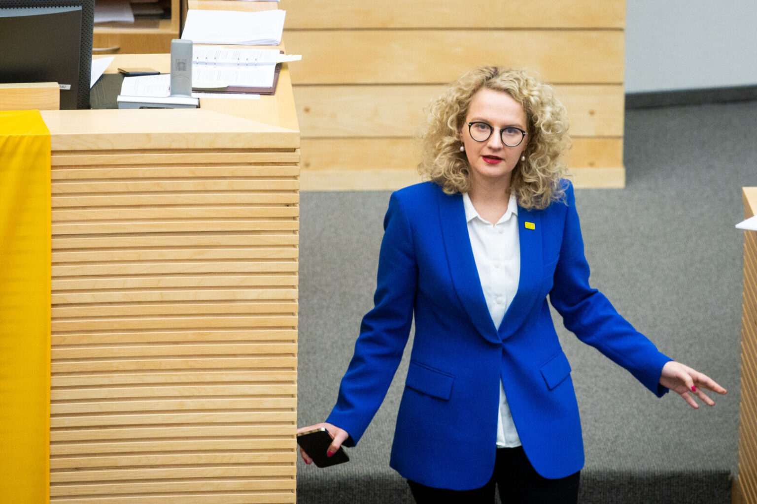 Patyrusi pralaimėjimą Pasaulio lietuvių vienmandatėje apygardoje, Laisvės partijos lyderė Aušrinė Armonaitė sekmadienį pranešė atsistatydinanti iš partijos pirmininkės pareigų.