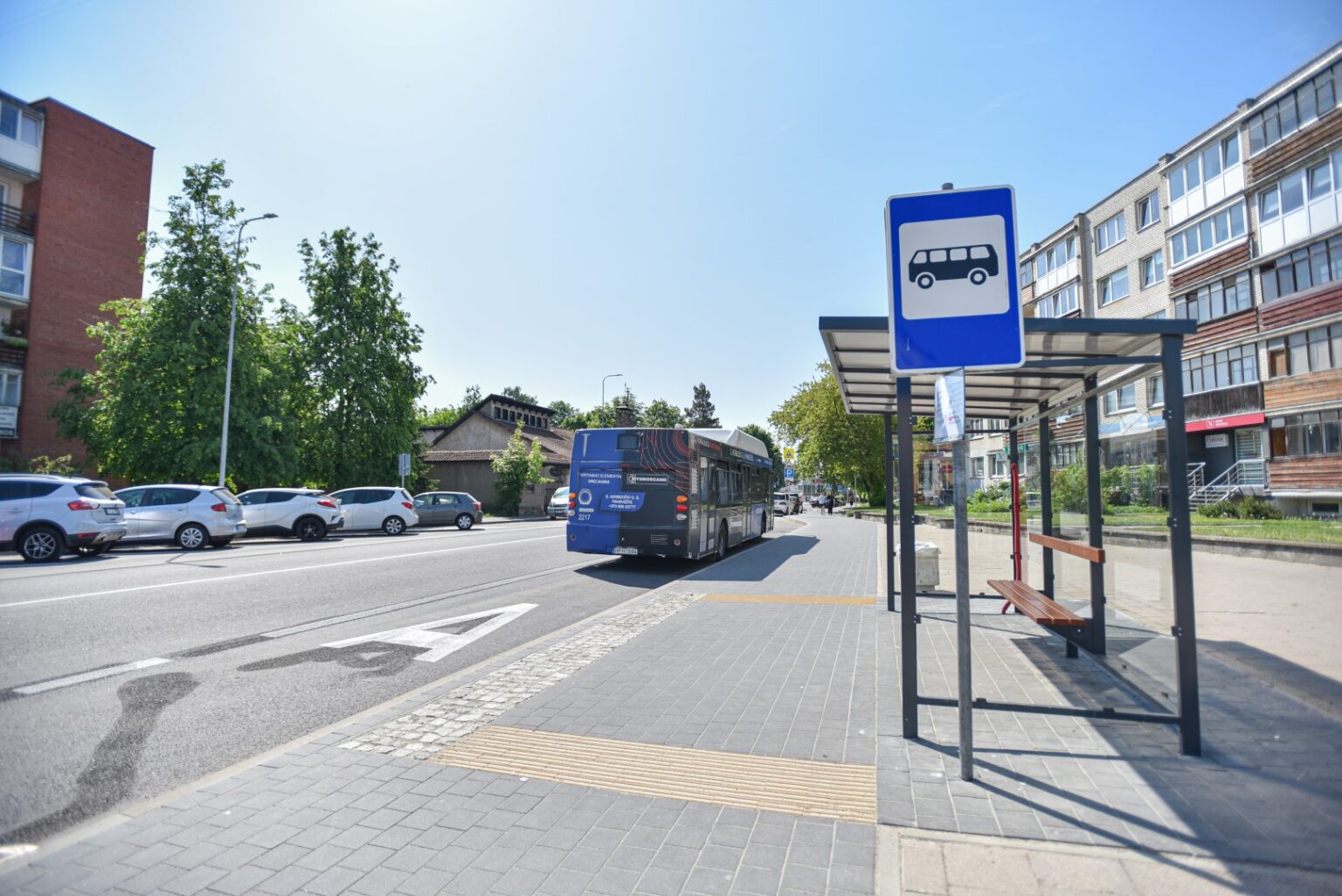 Miesto viešasis transportas – ne toks ir viešas, tvirtina ne kartą į autobusą negalėję įlipti neįgalieji ir sunkiau vaikštantieji.