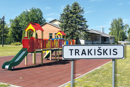 Sukūrę planą uždaryti vaikų darželį priemiestinėje Trakiškio gyvenvietėje rajono švietimo strategai ir Savivaldybės vadovai veikiausiai nesitikėjo tokio aršaus gyventojų pasipriešinimo.