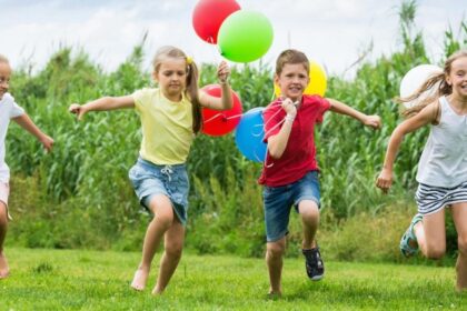 Palyginti su 2022-ųjų vasara, pinigų suma, kurią tėvai planuoja išleisti vaikų vasaros stovykloms ar panašioms veikloms, kinta labai nedaug. Kaip ir pernai, maždaug kas penktas – nuo 100 iki 300 eurų.