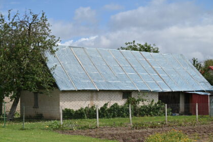 Po dalį Panevėžio rajono nusiaubusios audros su kruša skaičiuojami pirmieji gamtos stichijos padaryti nuostoliai.