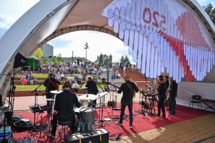 Jubiliejinio 520-ojo Panevėžio gimtadienyje pristatytas unikalus meninis koliažas.