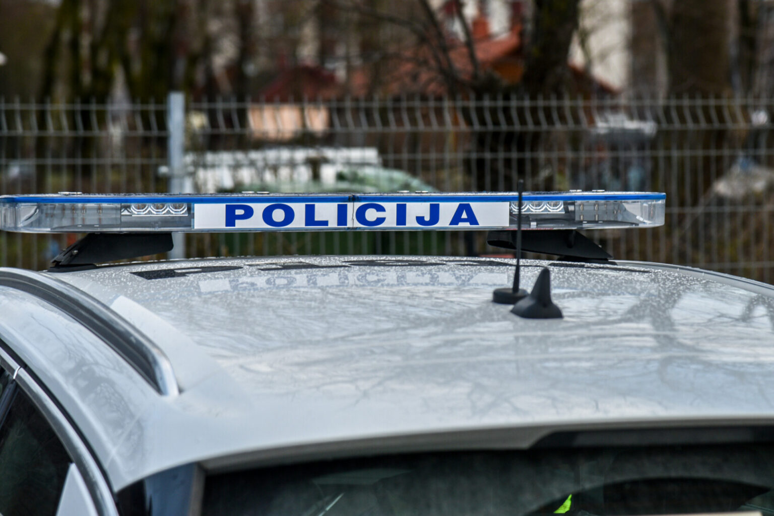 Vagis, panašu, domino išskirtinai pušies mediena. Pranešimą apie vagystę policija gavo dar lapkričio 6 dieną.