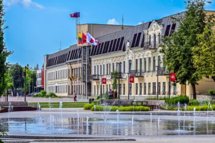 Didžiausias šio amžiaus geležinkelių infrastruktūros projektas Baltijos šalių istorijoje – „Rail Baltica“, sujungsiantis Varšuvą, Kauną, Vilnių, Panevėžį, Rygą, Pernu ir Taliną, atveria naujas galimybes Panevėžiui ir visam regionui.