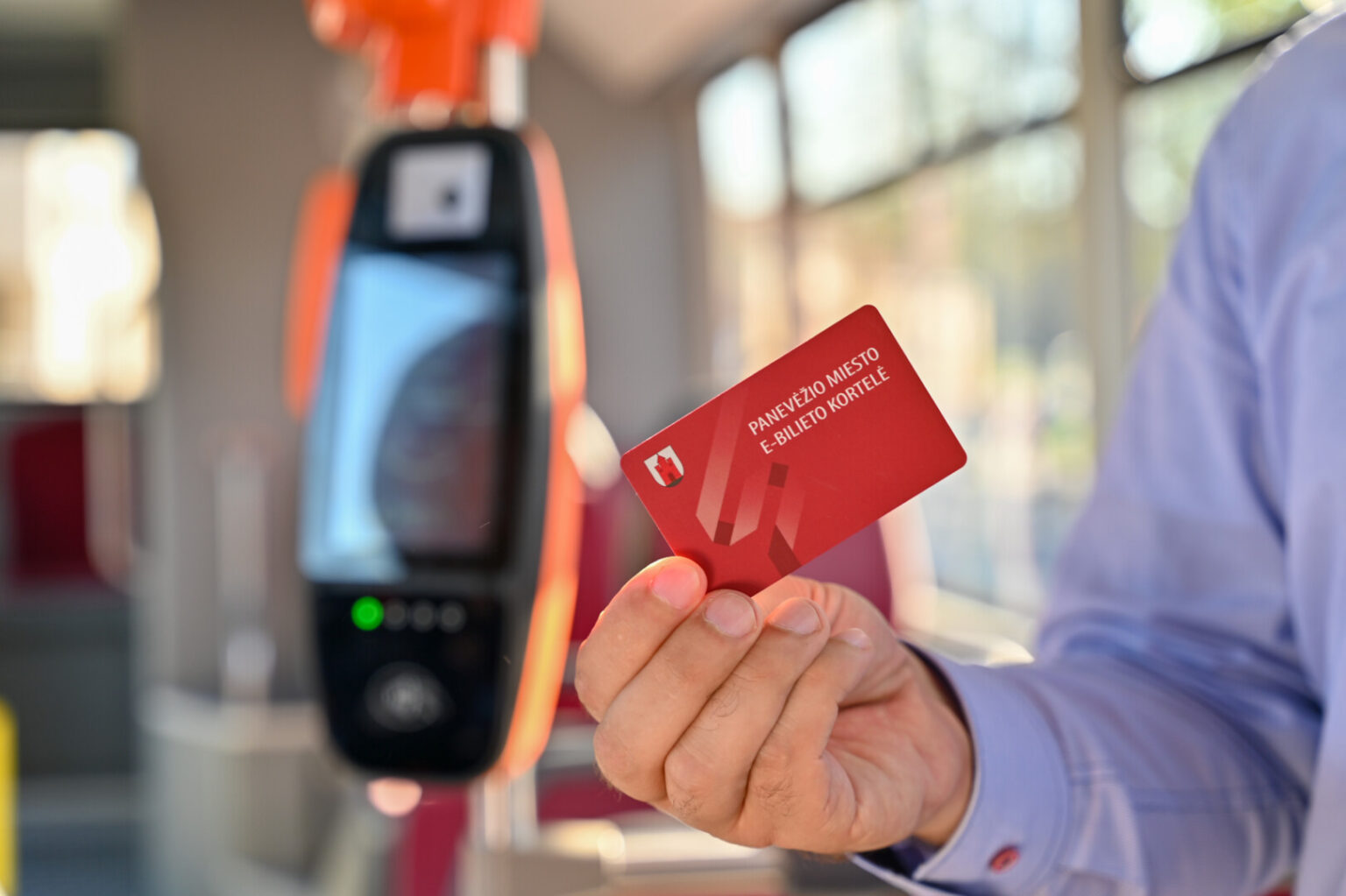 Po elektroninio bilieto įdiegimo Panevėžio autobusuose praėjus beveik dviem mėnesiams, jau stebimi pirmieji rezultatai.