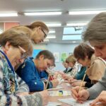 Terminą „kaligrafija“ esame girdėję visi, tačiau kartais sunku įsivaizduoti, kas už jo slepiasi. Rašymo istorija, naujų stilių paieškos ar tiesiog daili rašysena?