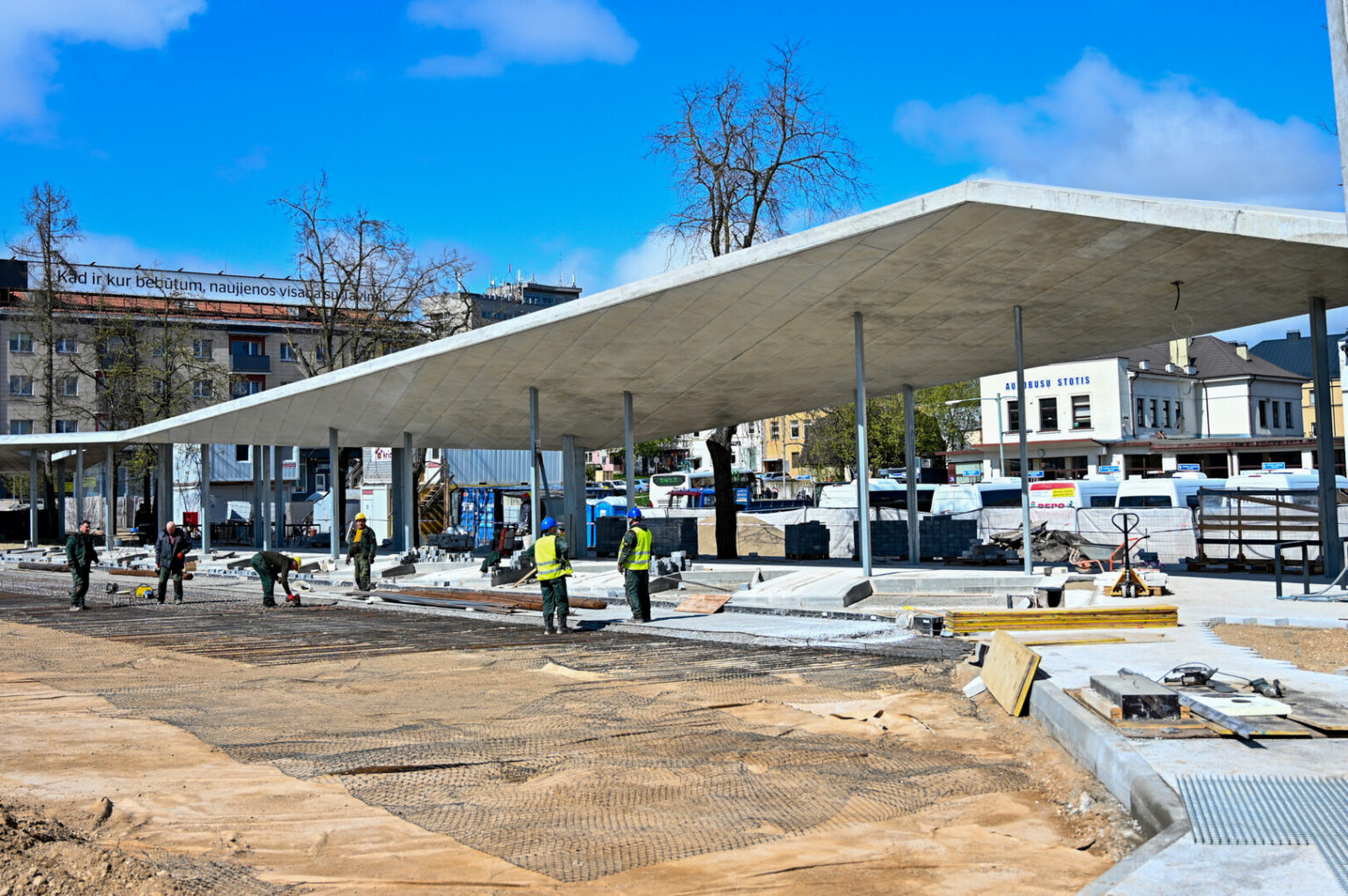 Kylančioje Panevėžio autobusų stotyje liko nepadaryta mažiau nei penktadalis statybos darbų.