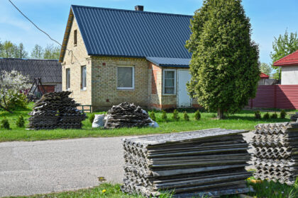 Dalį Lietuvos ledo kiaušiniais praėjusią vasarą nubarsčiusi ir milžiniškų nuostolių atnešusi kruša iš esmės pakeitė Vadoklių vaizdą.