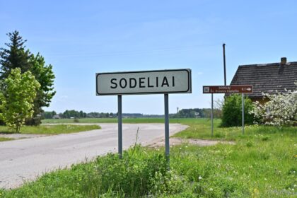 Atokaus Panevėžio rajono Sodelių kaimo gyventojai, porą savaičių ieškoję pradingusios 86-erių kaimynės, neslepia siaubo sužinoję apie itin tragišką jos mirtį.