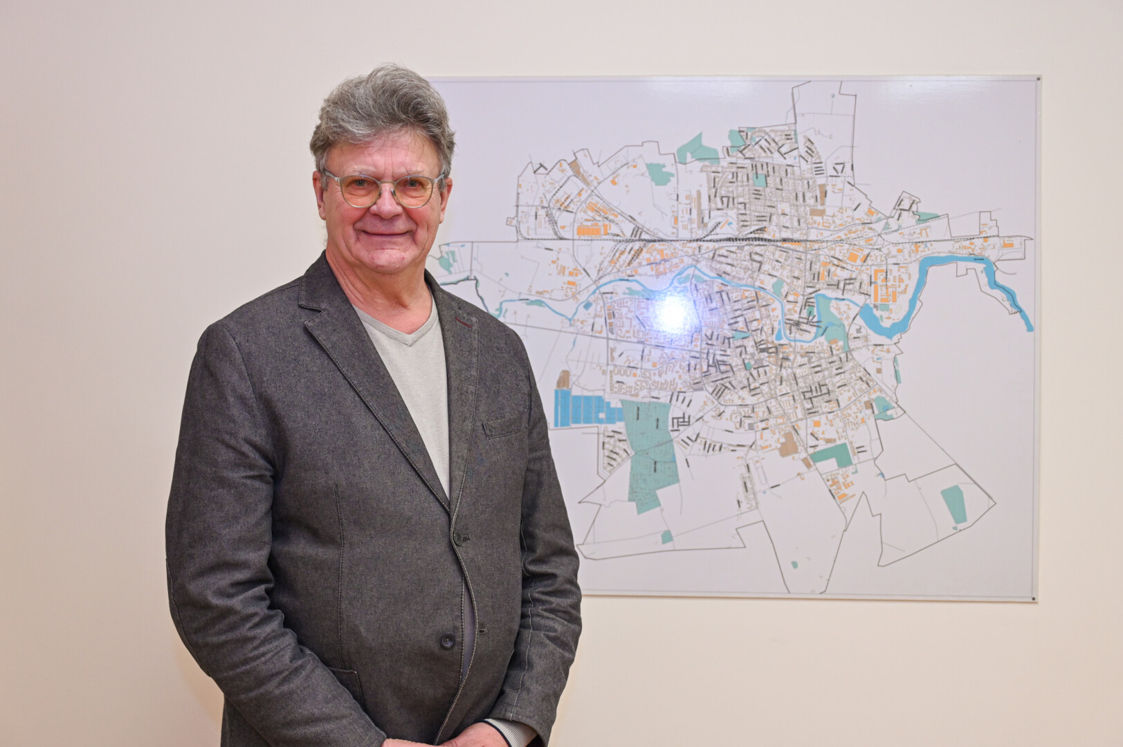 Vidmanto Žukausko teigimu, pirmasis įmonės įsigytas naujas elektromobilis kainavo 31 tūkst. eurų, o kiek kainuos kiti dar trys, paaiškės įvykdžius viešuosius pirkimus. P. ŽIDONIO nuotr.