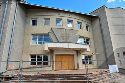 Ilgai lauktas, pernai pradėtas, o kitąmet turėjęs būti baigtas „Sodros“ Panevėžio skyriaus pastato remontas, atrodo, ilgam sustos.