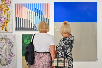 Jau tradicija tapęs Lietuvos dailininkų sąjungos Panevėžio skyriaus organizuojamas Tarptautinis tapytojų pleneras Panevėžio garbės piliečiui, tapytojui Kazimierui Naruševičiui atminti Aukštaitijos sostinę vėl pavertė menininkų traukos centru.