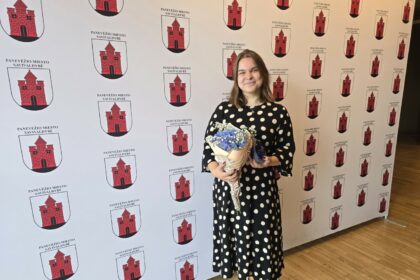 Panevėžio miesto savivaldybės jaunimo reikalų taryba ir Panevėžio jaunimo organizacijų sąjunga „Apskritasis stalas“, minint Vietos savivaldos dieną, surengė tradicinius Panevėžio jaunojo mero rinkimus.