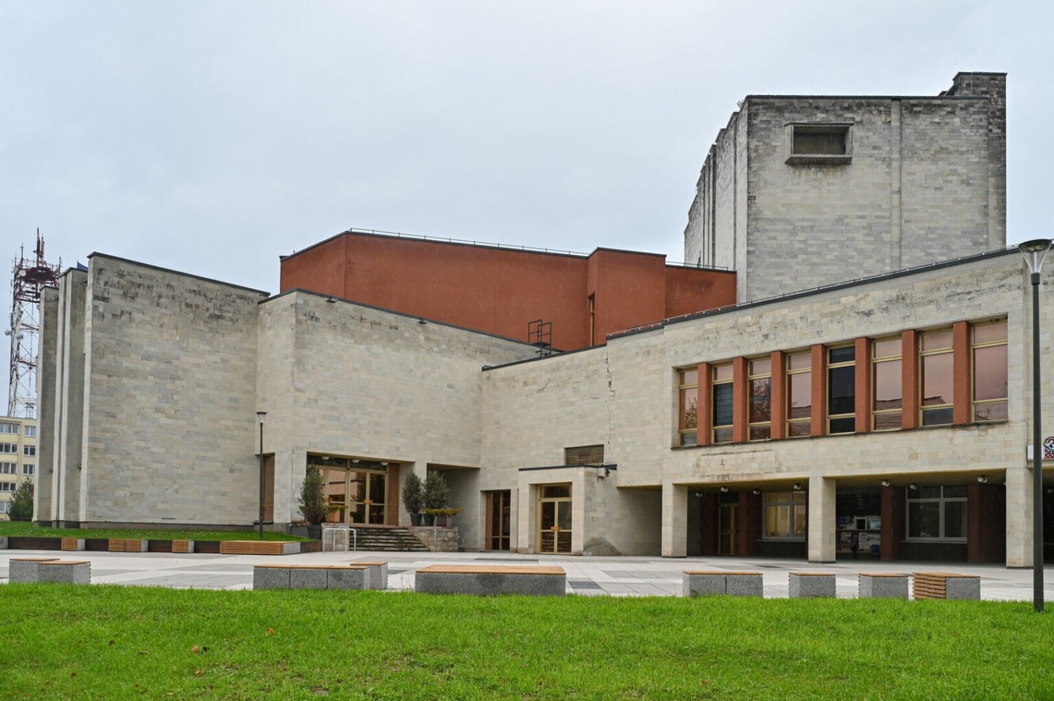 Po keturių dešimtmečių permainos ateina ir į Panevėžio kultūros centrą.