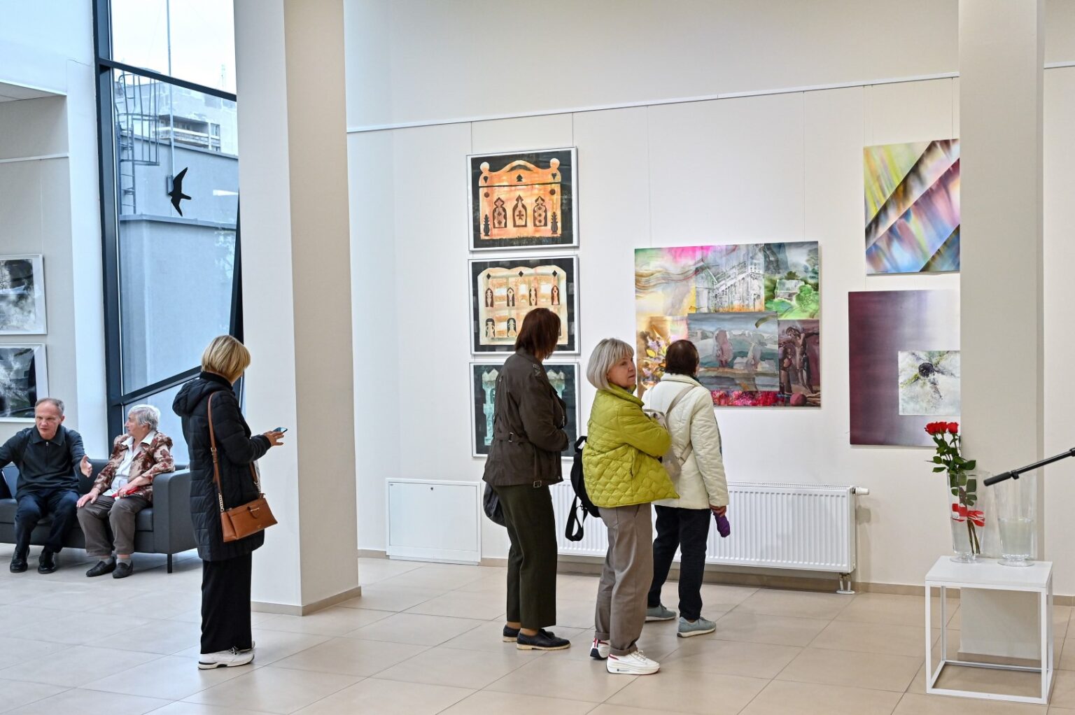 Panevėžio miesto dailės galerijoje atidaryta 10-osios tarptautinės akvarelės bienalės „Baltijos tiltai 2024. X // TEN“ paroda.