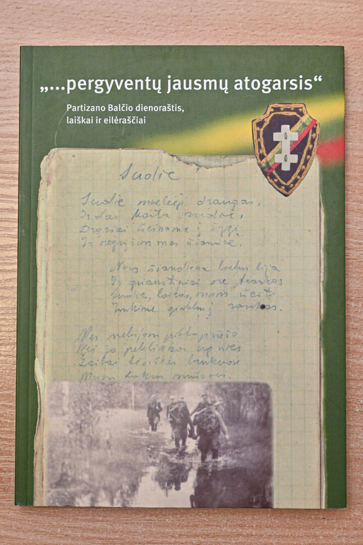 Pasak knygos sudarytojo Vaclovo Slivinsko, partizanas Albinas Bilinkevičius-Baltis dienoraštį rašė praktiškai kiekvieną dieną ir jame gausu eilių, dainų. G. KARTANO nuotr.