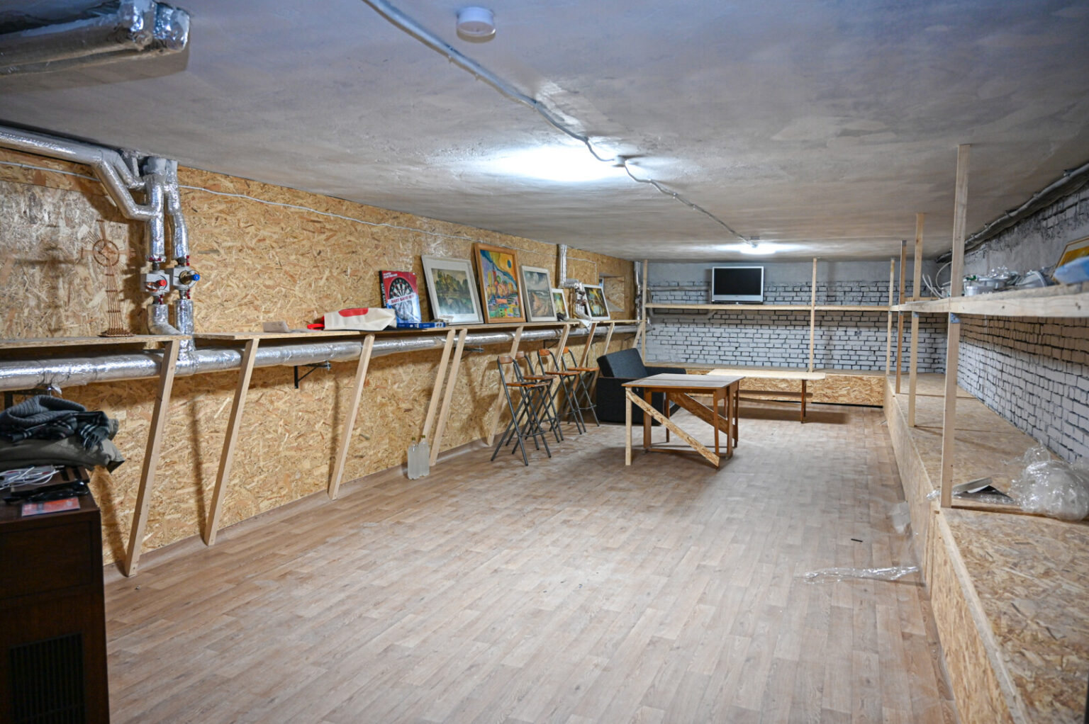 Panevėžio savivaldybės noras finansiškai paskatinti daugiabučių bendrijas rūsiuose įrengti bent minimalius reikalavimus atitinkančias priedangas ažiotažo nesukėlė.