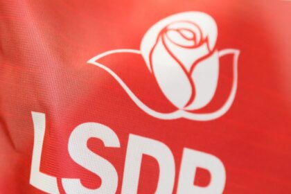 Socialdemokratų taryba šeštadienį pritarė koalicinei sutarčiai su Demokratų sąjunga „Vardan Lietuvos“ ir partija „Nemuno aušra“.