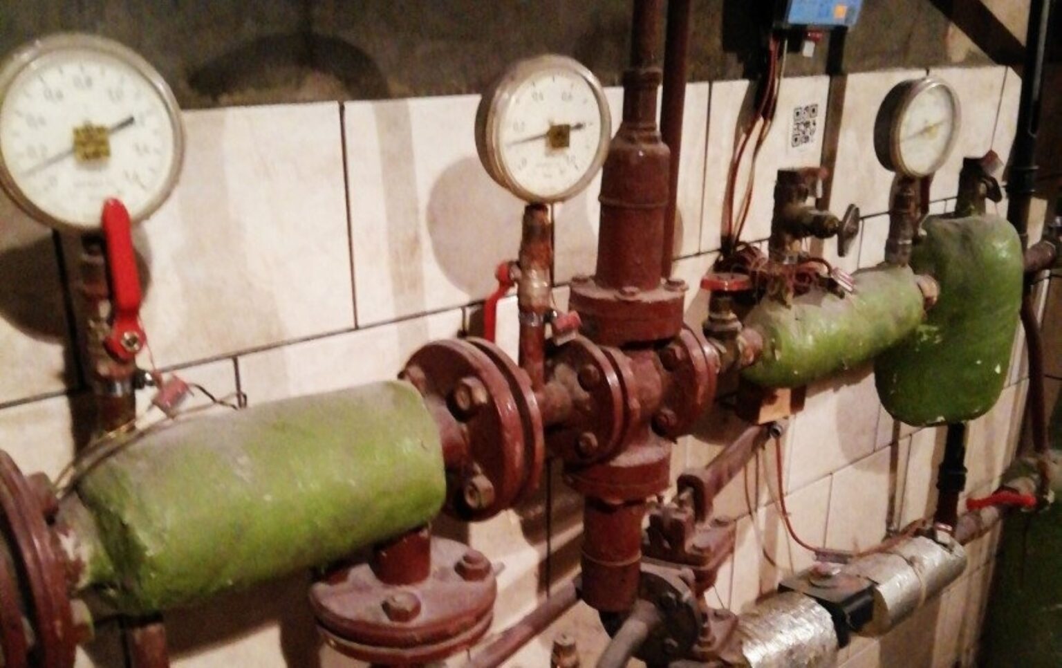 Gyventojams delsiant renovuoti savo daugiabučius, valstybė imasi griežtesnių priemonių.