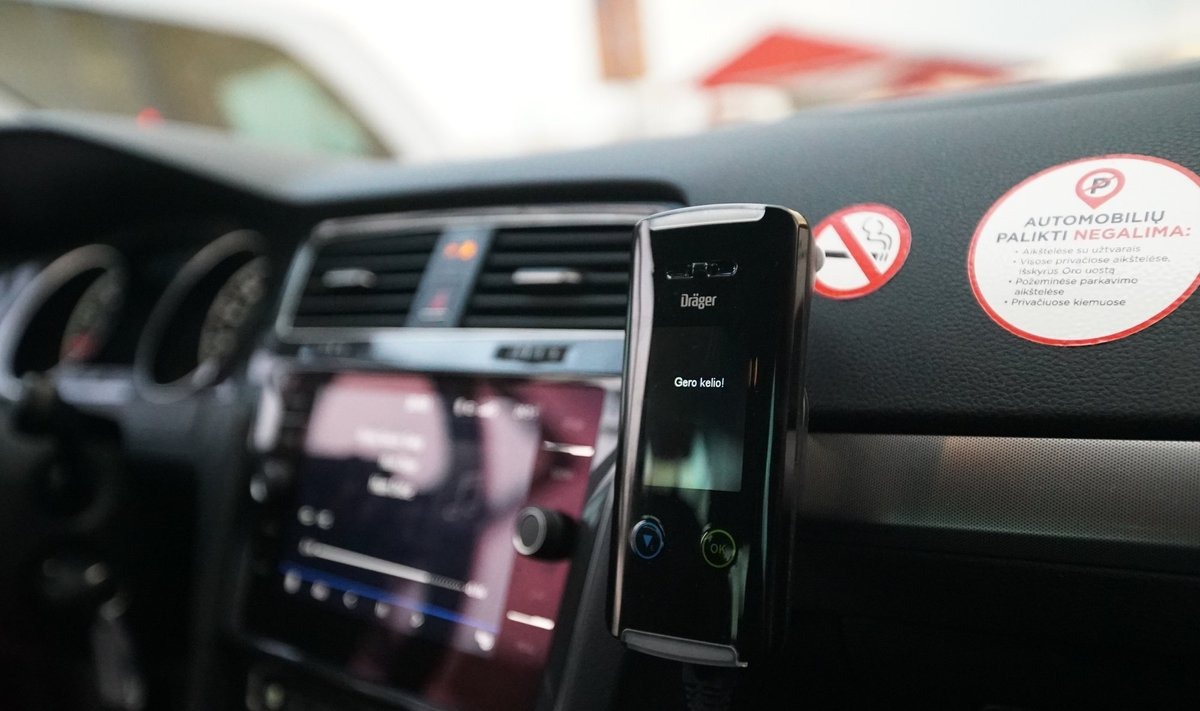 Sausio mėnesį pradėta vykdyti vairavimo esant neblaiviam prevencijos programa (A3), skirta vairuotojams, siekiantiems atgauti teisę vairuoti transporto priemones su įrengtu alkobloku.