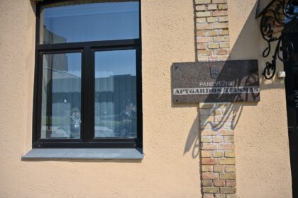 Panevėžio teisėjai kartu su visos Lietuvos kolegomis patys bando teisingumo ieškoti teisme.