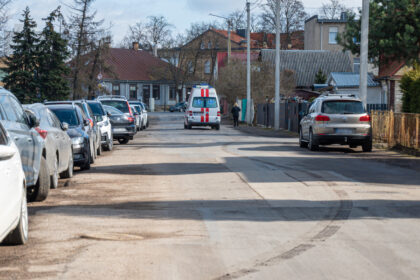 Panevėžio greitosios medikai tikisi atsikvėpti – iš jų stoties į miestą vedanti Sietyno gatvelė dar šiemet turėtų sulaukti kelininkų.
