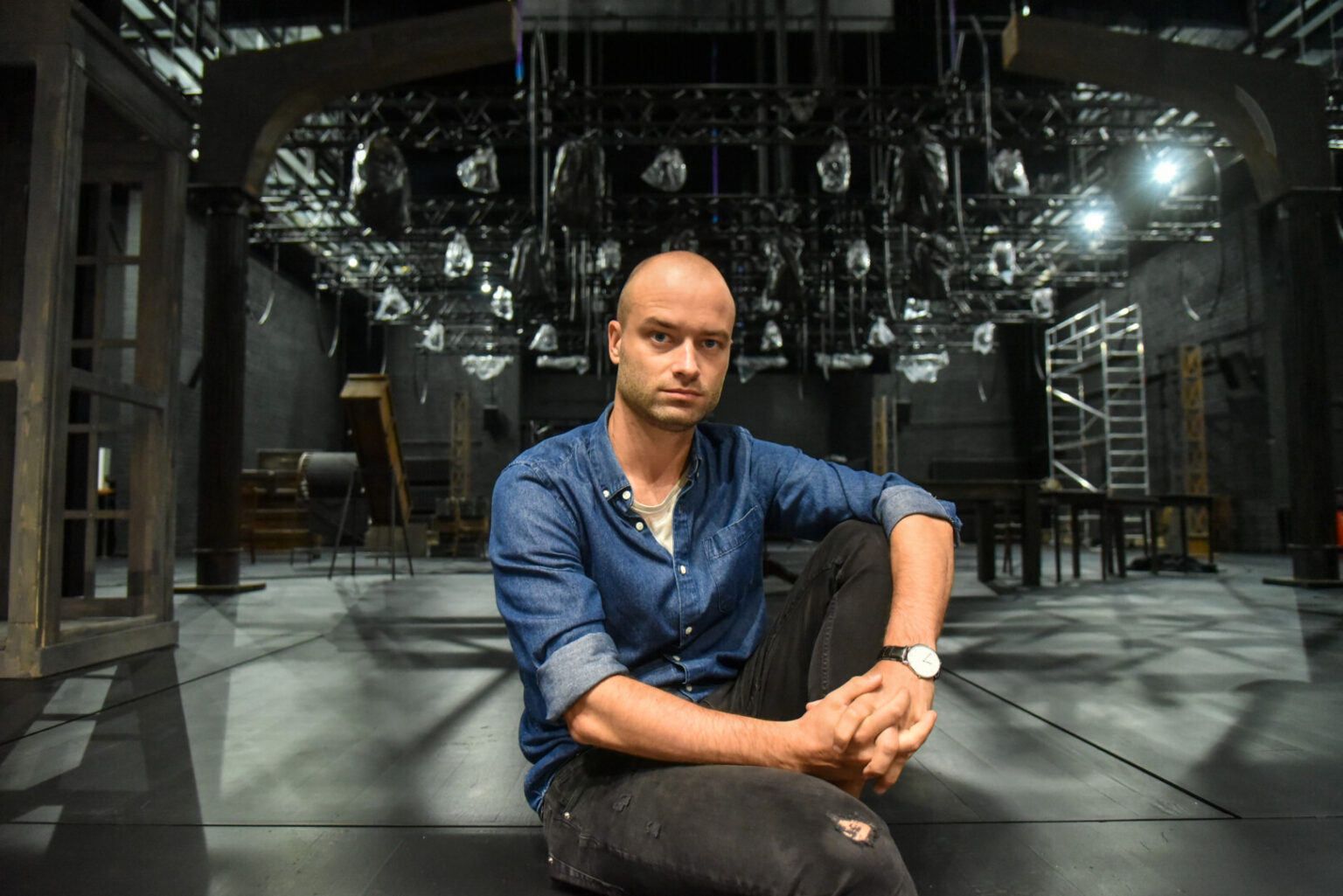 Juozo Miltinio dramos teatre gegužės 2, 3 dienomis įvyks Aleksandro Špilevojaus premjera „Arrivederci“.