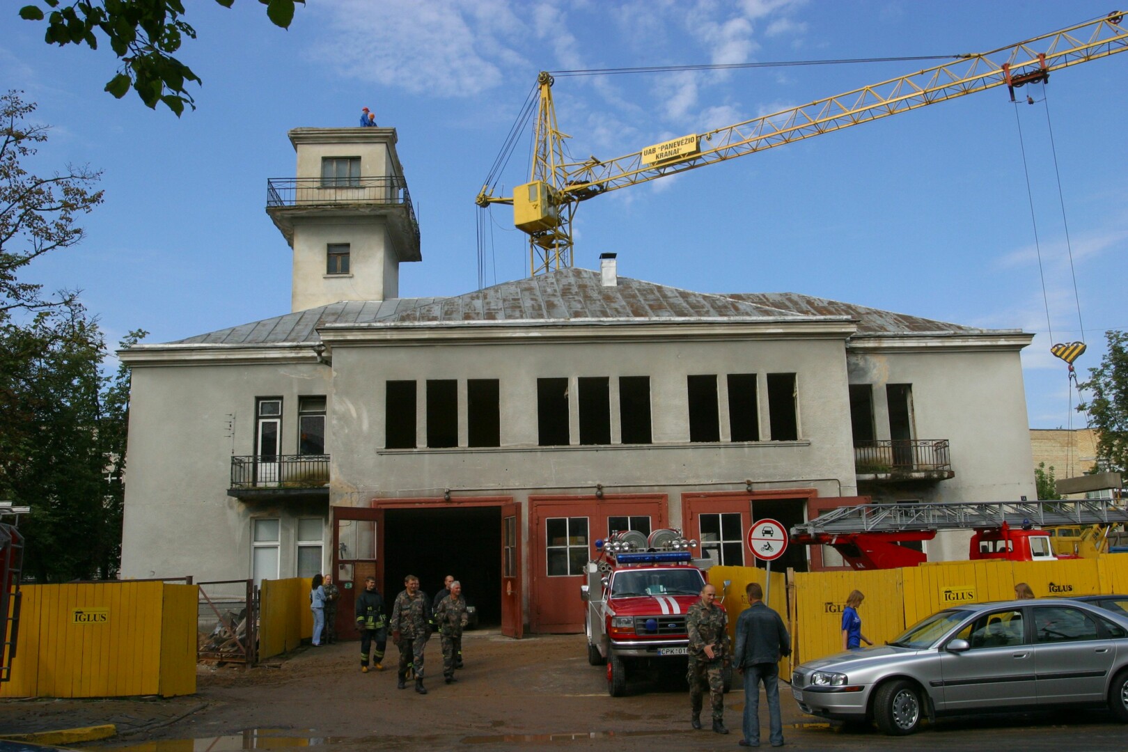 Panevėžio gaisrinės pastato rekonstrukcijos darbai. 2004 m. G. Lukoševičiaus nuotr. PK muziejaus Skaitmeninis archyvas