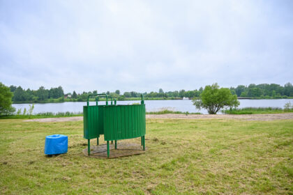 Prasidėjus vasarai poilsiautojų sezonui jau paruošti du Panevėžio miesto paplūdimiai: Piniavoje ir prie „Ekrano“ marių.