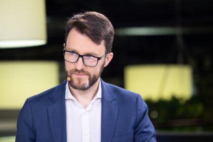 Seimui priėmus mokesčių pertvarką, kurioje numatytas lengvatinis gyventojų pajamų mokestis (GPM) asmenims, užsiimantiems žemės ūkiu, „Investors‘ Forum“ direktorius Vytautas Šilinskas mato riziką, kad šia išlyga naudosis ne tik ūkininkai.