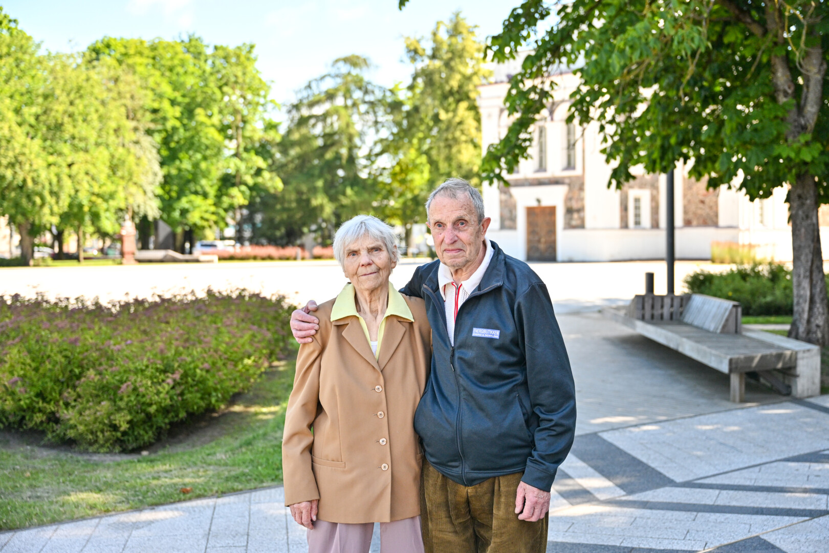 Bronius ir Genutė Puzinai – deimantiniai jaunavedžiai, kartu jau 60 metų. G. KARTANO nuotr. 