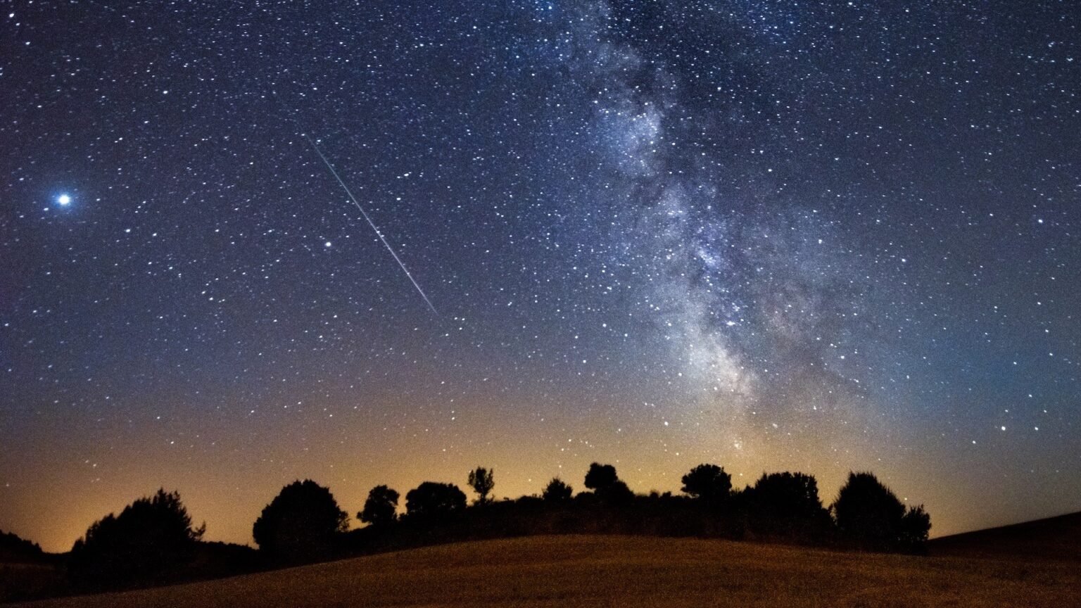 Kasmetinis Perseidų meteorų lietus – vienas ryškiausių ir labiausiai laukiamų astronominių reiškinių Šiaurės pusrutulyje.