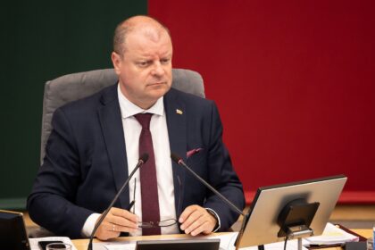Seimo pirmininkas Saulius Skvernelis sako, kad svarstys klausimą dėl tolimesnio darbo koalicijoje su „Nemuno aušra“.