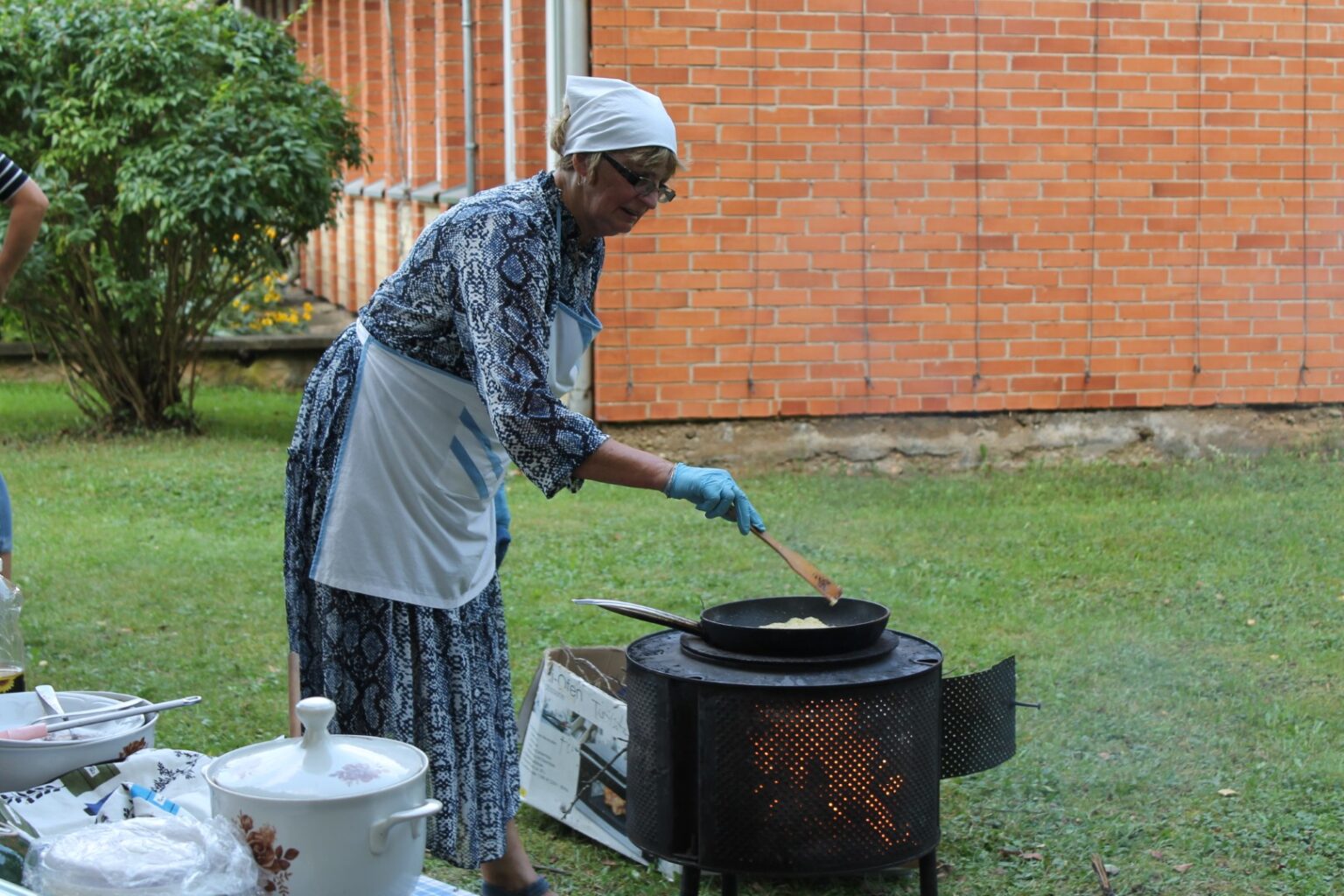 Nors bulvės dažnai nugula mūsų lėkštėje be didesnio dėmesio ar pagarbos, bet ta kasdienė daržovė yra vertinga, apie ją pasakojama įvairių istorijų.