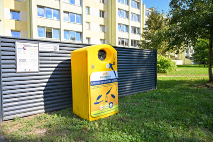 Panevėžyje šią savaitę atsirado nauji, ryškiai geltoni atliekų konteineriai – aliejui.