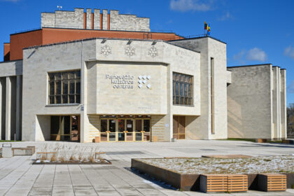 Rimto remonto kone keturis dešimtmečius nemačiusi Panevėžio kultūros centro didžioji salė išgyvena tikrą renesansą.