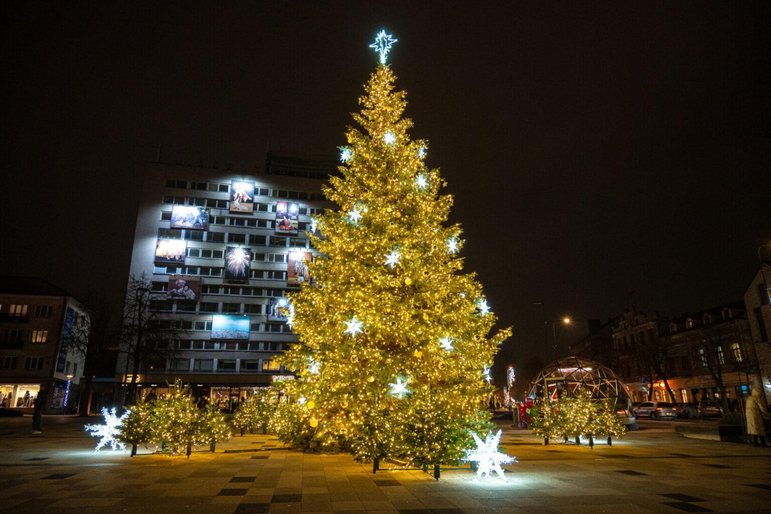 Nors Kalėdos turi senąsias šventimo tradicijas, tačiau tam tikri dalykai santykinai neseni.