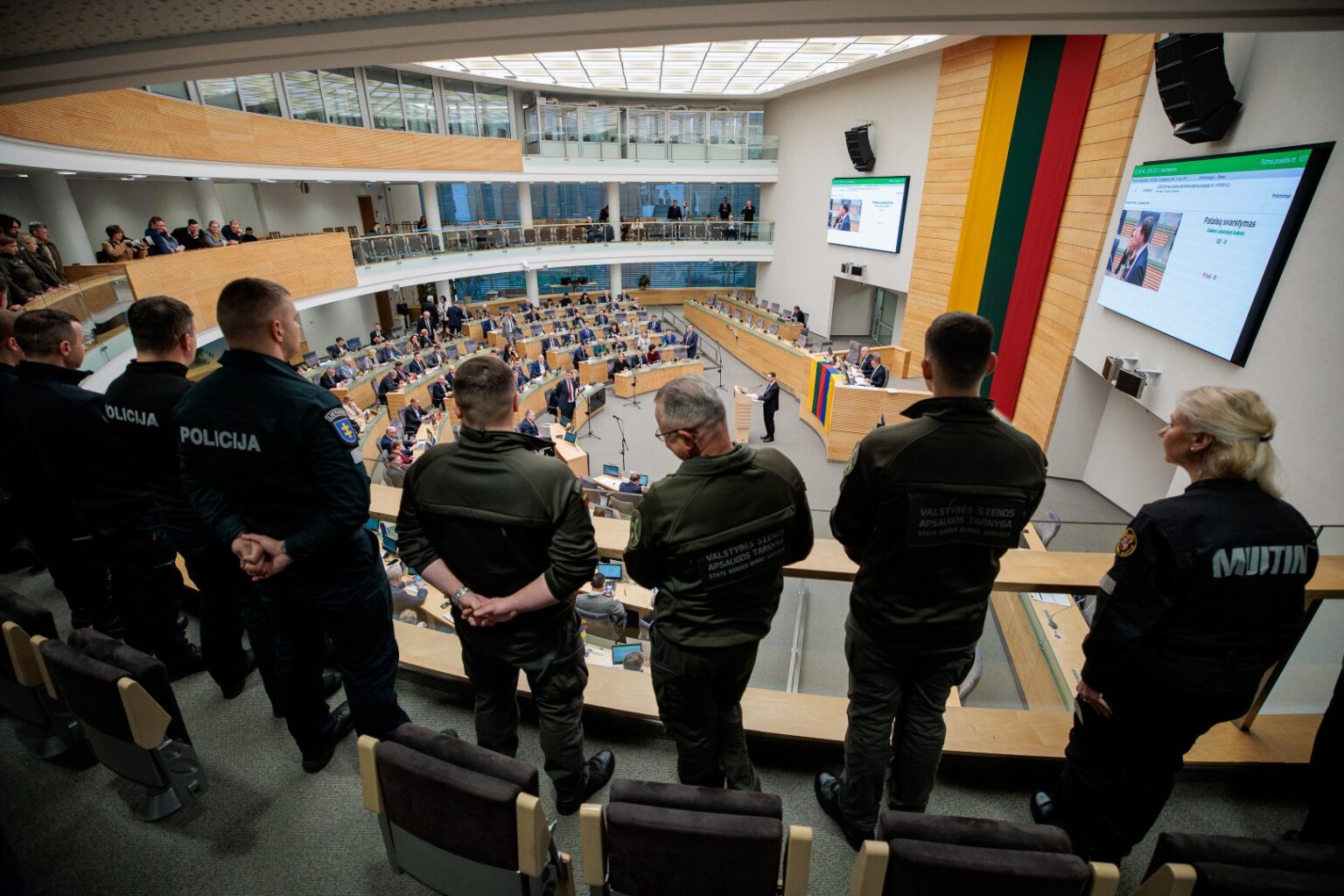 Seimas ketvirtadienį priėmė svarbiausią šalies finansinį dokumentą – pritarė 2026-ųjų valstybės biudžeto projektui.