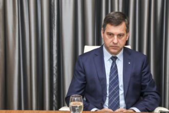 Po „Telegram“ kanale paskelbtų grasinimų Lietuvos mokykloms policija ragina nepanikuoti ir pirmadienį rinktis į pamokas.